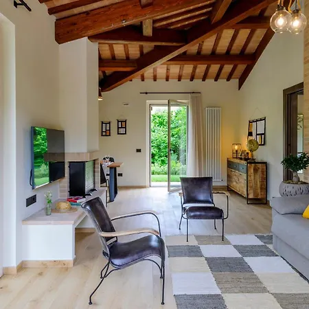 Villino Le Moie 4&2, Emma Villa *