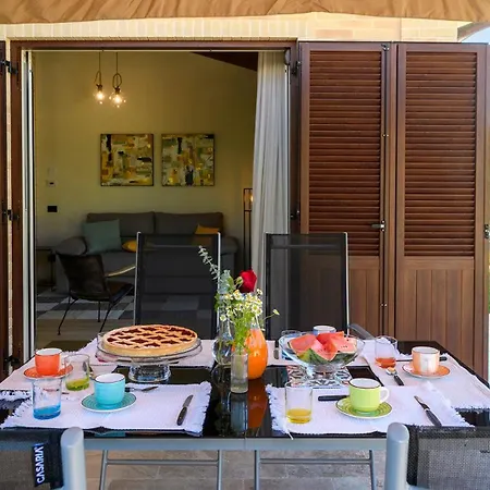 Villino Le Moie 4&2, Emma Villa *